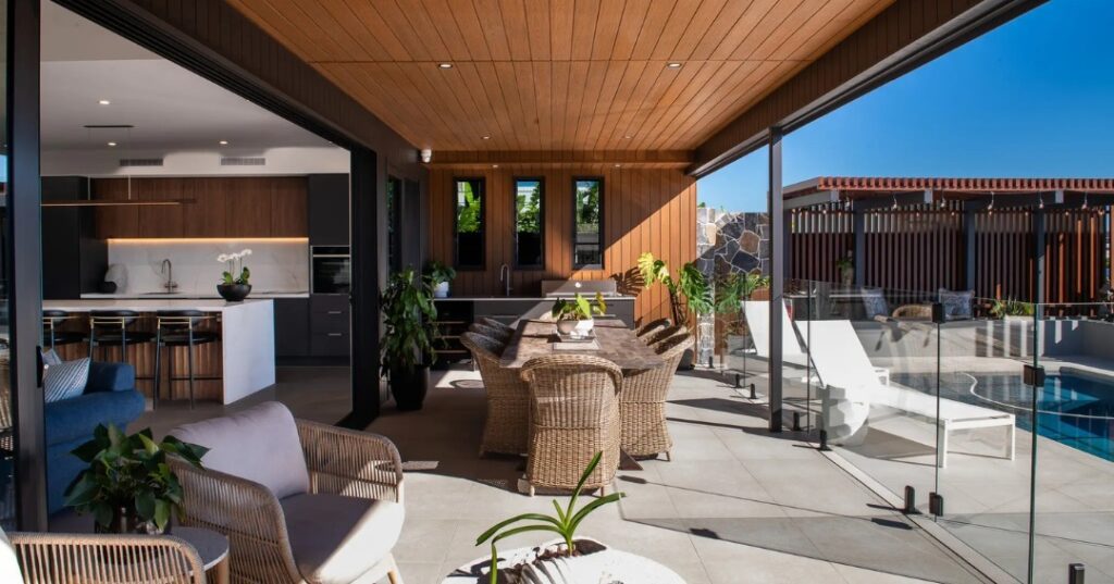 Factors To Consider When Building Indoor &Amp; Outdoor Kitchens