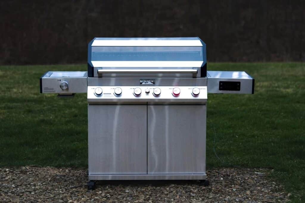 Pitmaster-Approved: The 10 Best Lng Grills Of 2026 4 Monument Denali 605 Pro