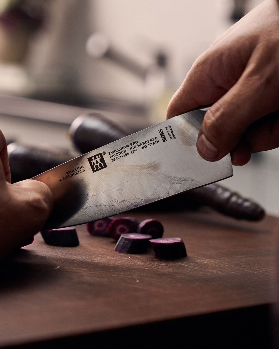 10 Best Kitchen Knives For Home & Everyday Use