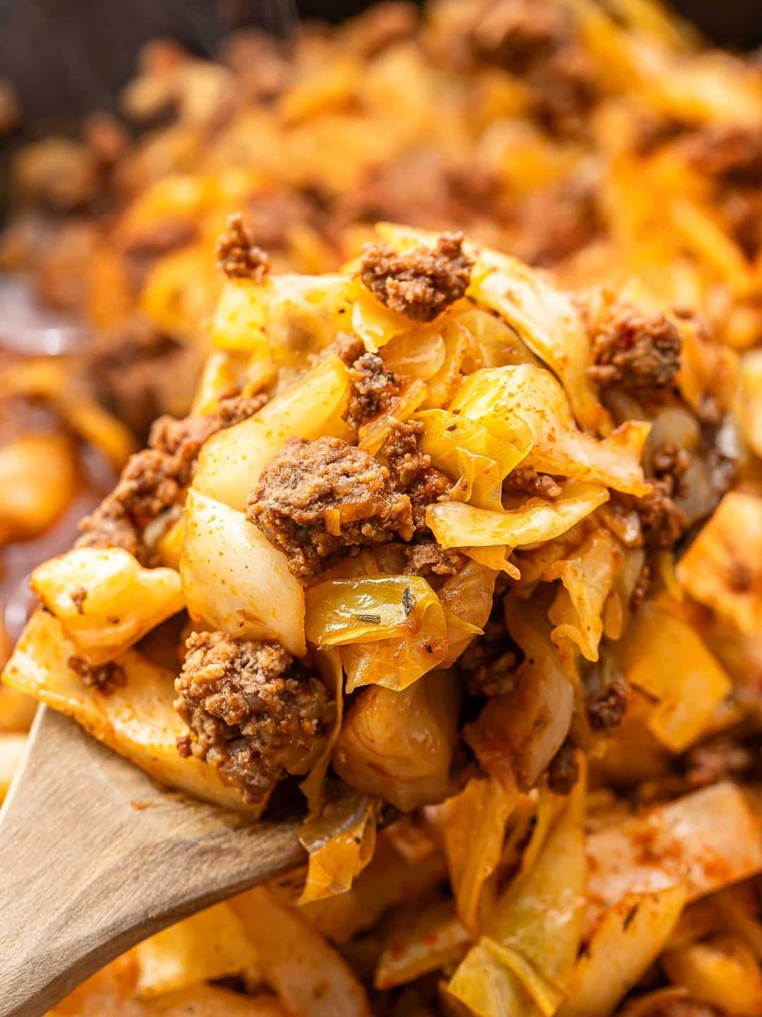one-pan beef steak with sauteed cabbage