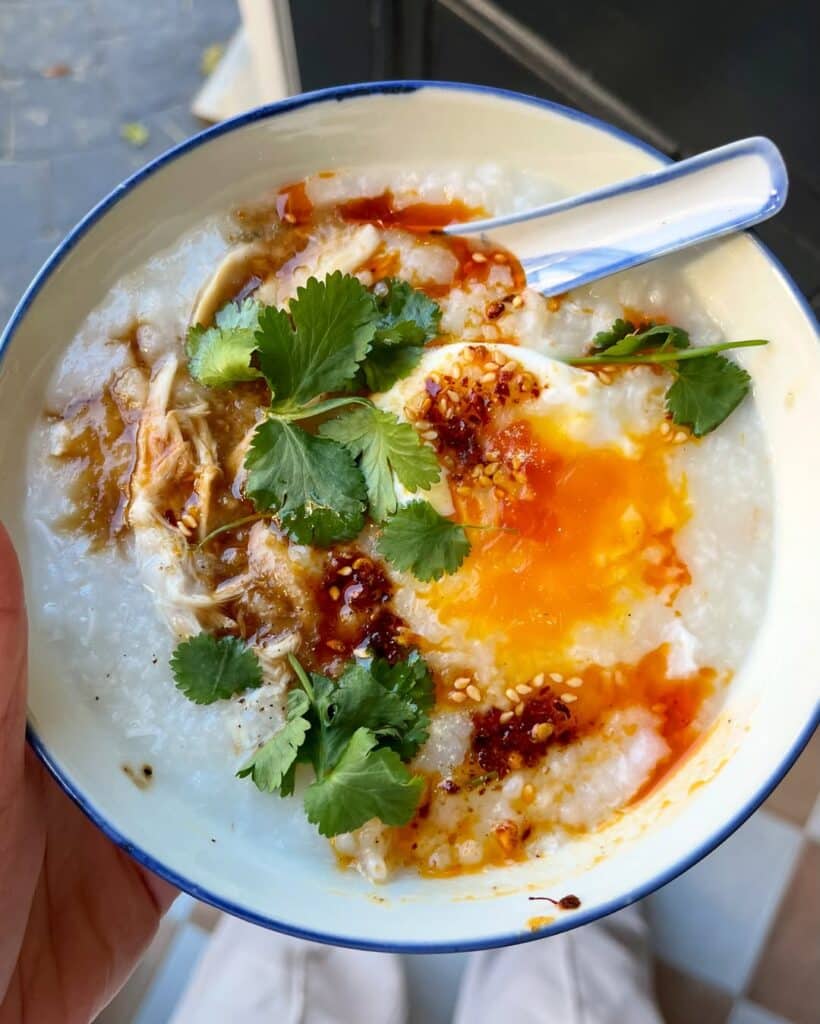15 Rice Porridge Recipes That Pair With Bbq Beef, Pork &Amp; Chicken 9 Scallion And Sesame Congee