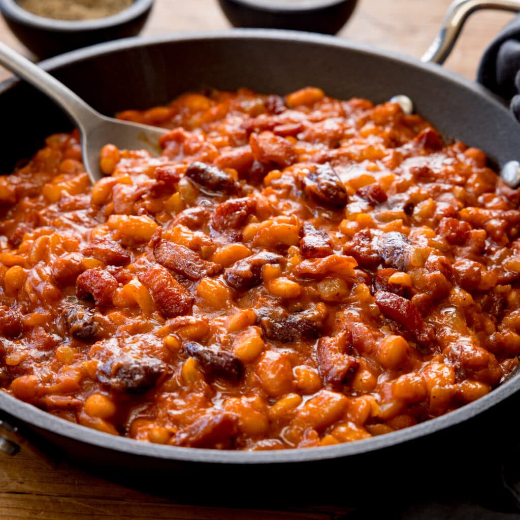 17 Classic Mississippi Bbq Recipes Straight From The South 7 Southern Bbq Baked Beans