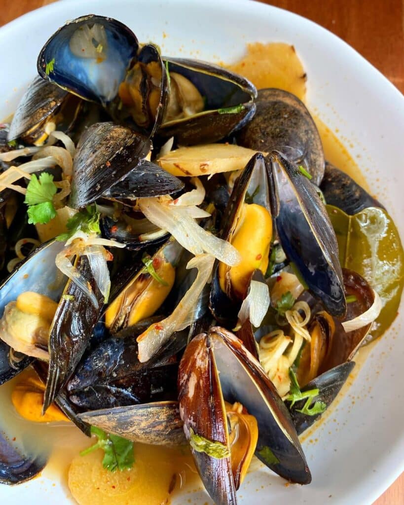 Thai Sweet Chili Mussels