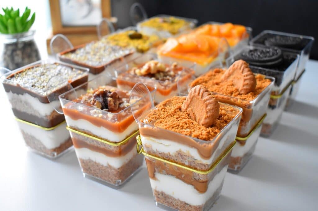 Mini Kunafa Cupcakes