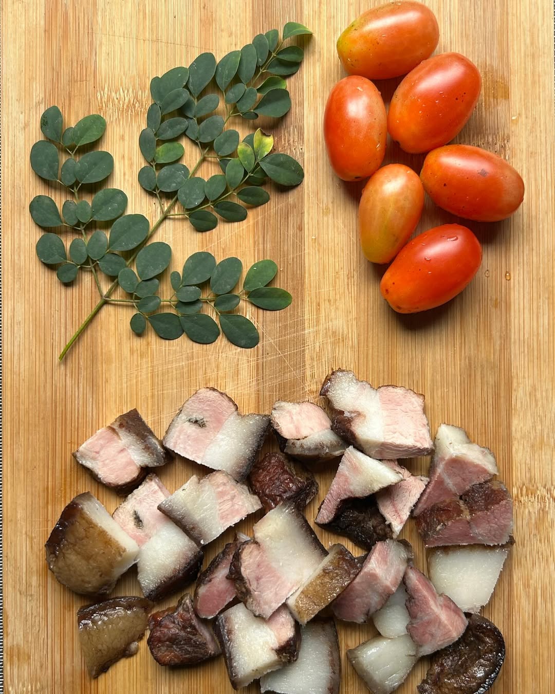 moringa plus meat and tomatoes