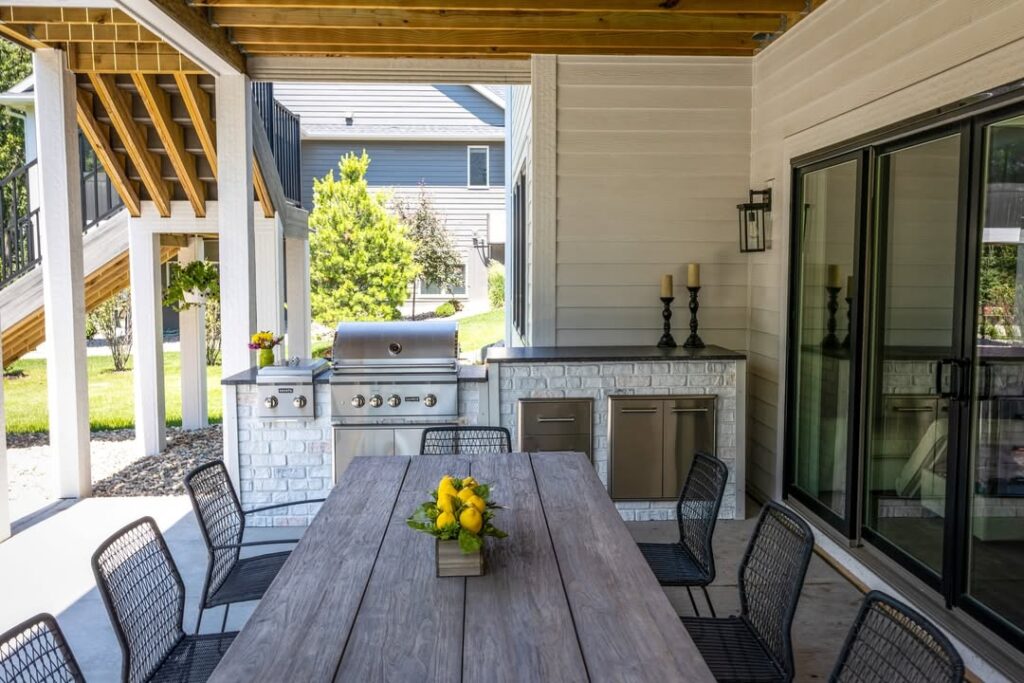 Smart Outdoor Kitchen Design For Safety