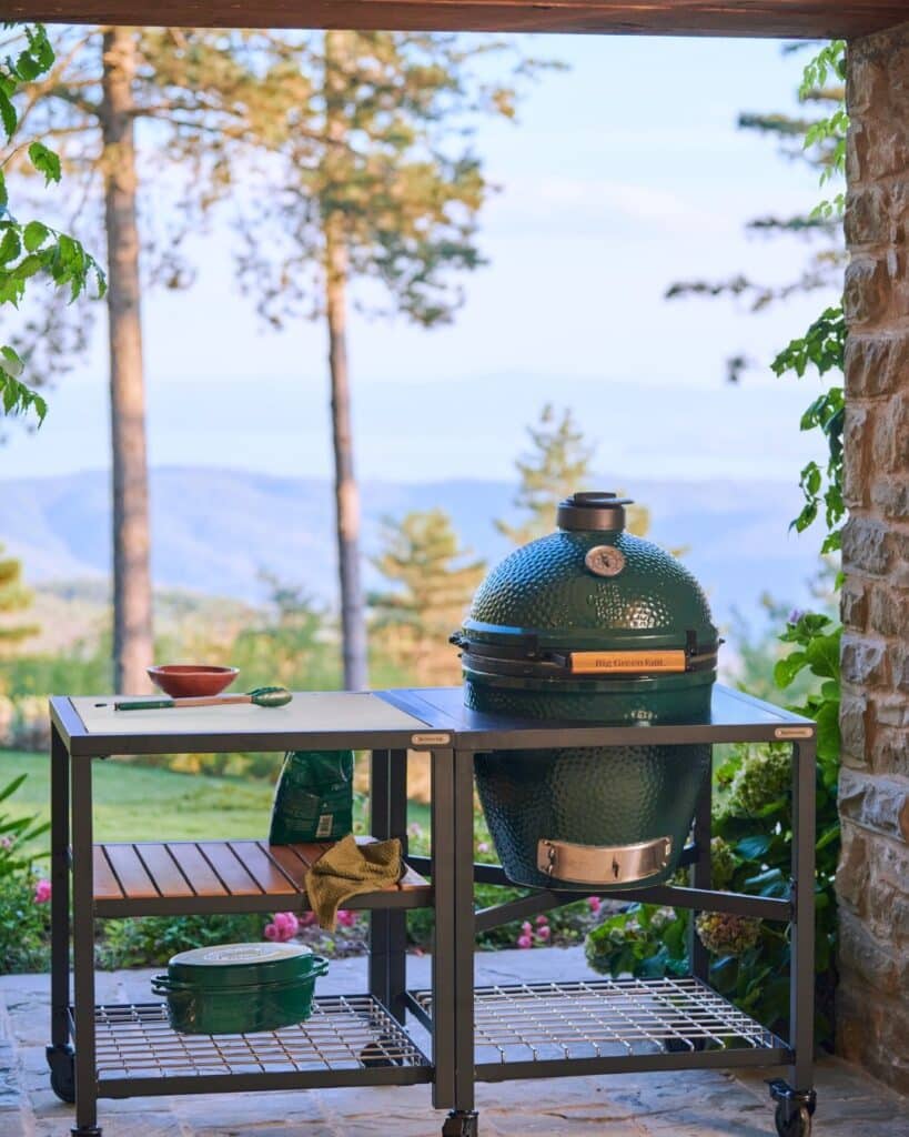 Big Green Egg Charcoal Grill
