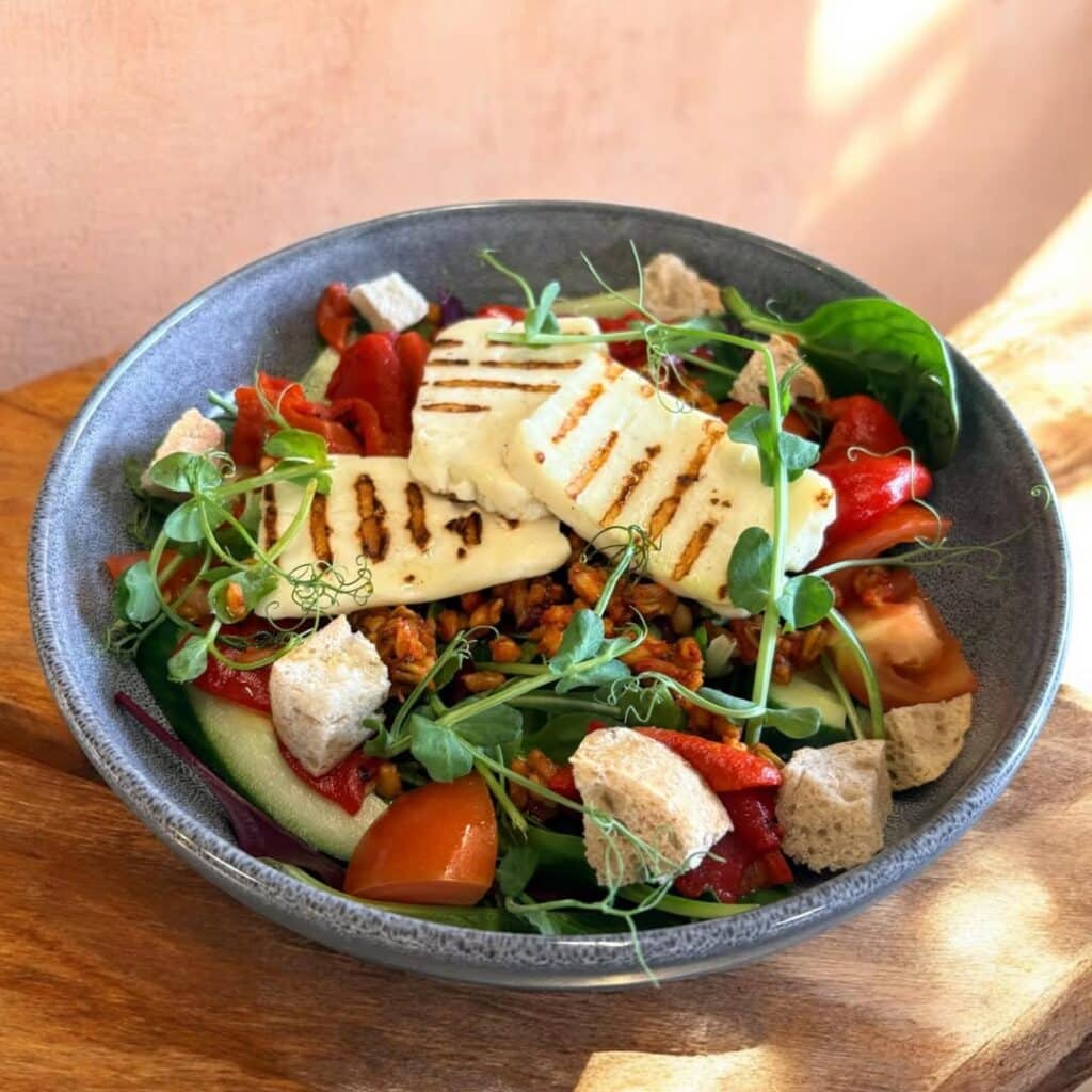 Charred Lemon And Halloumi Mediterranean Salad