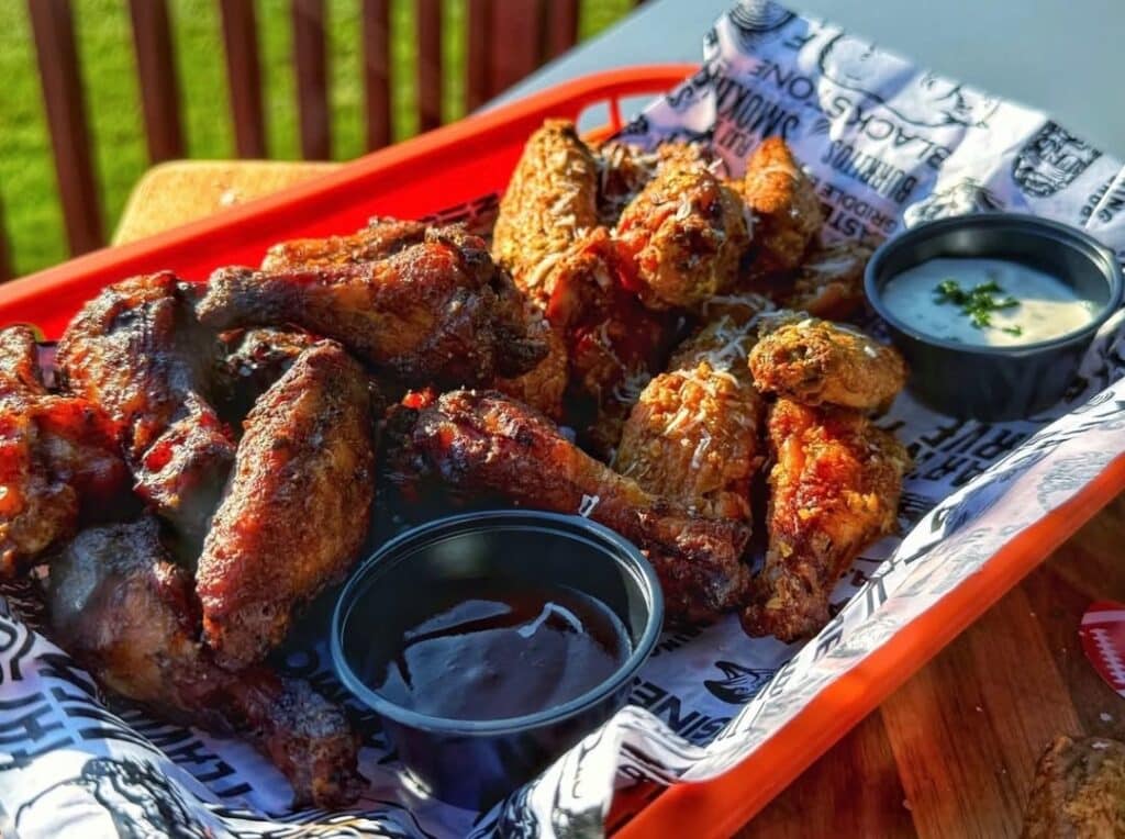 Delicious Smoked Chicken Wings With Dipping Sauce