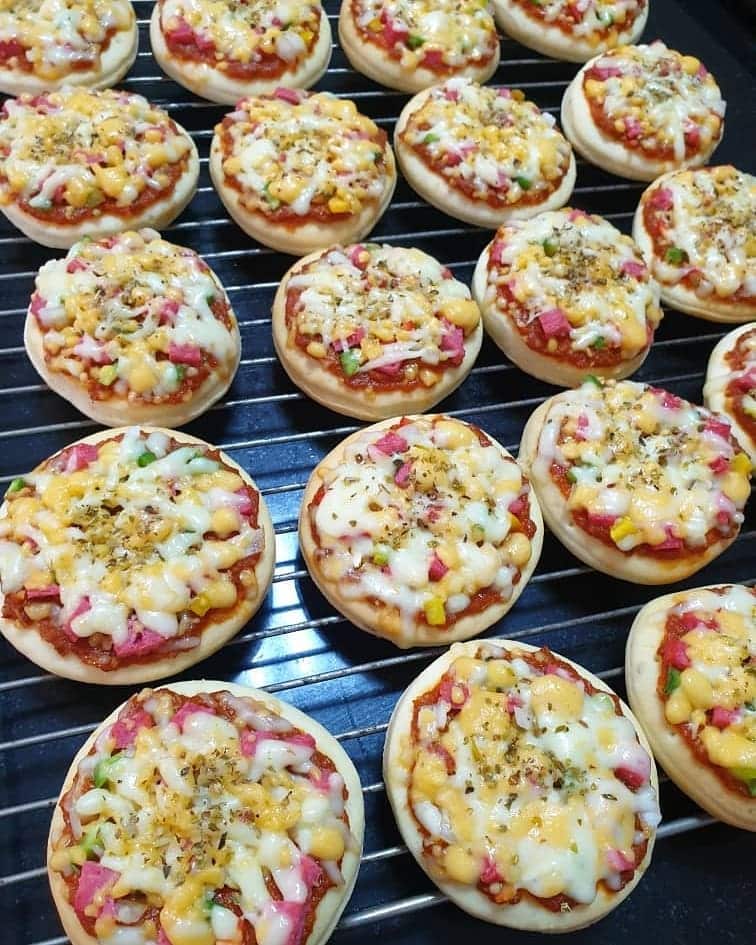 Mini Homemade Pizzas