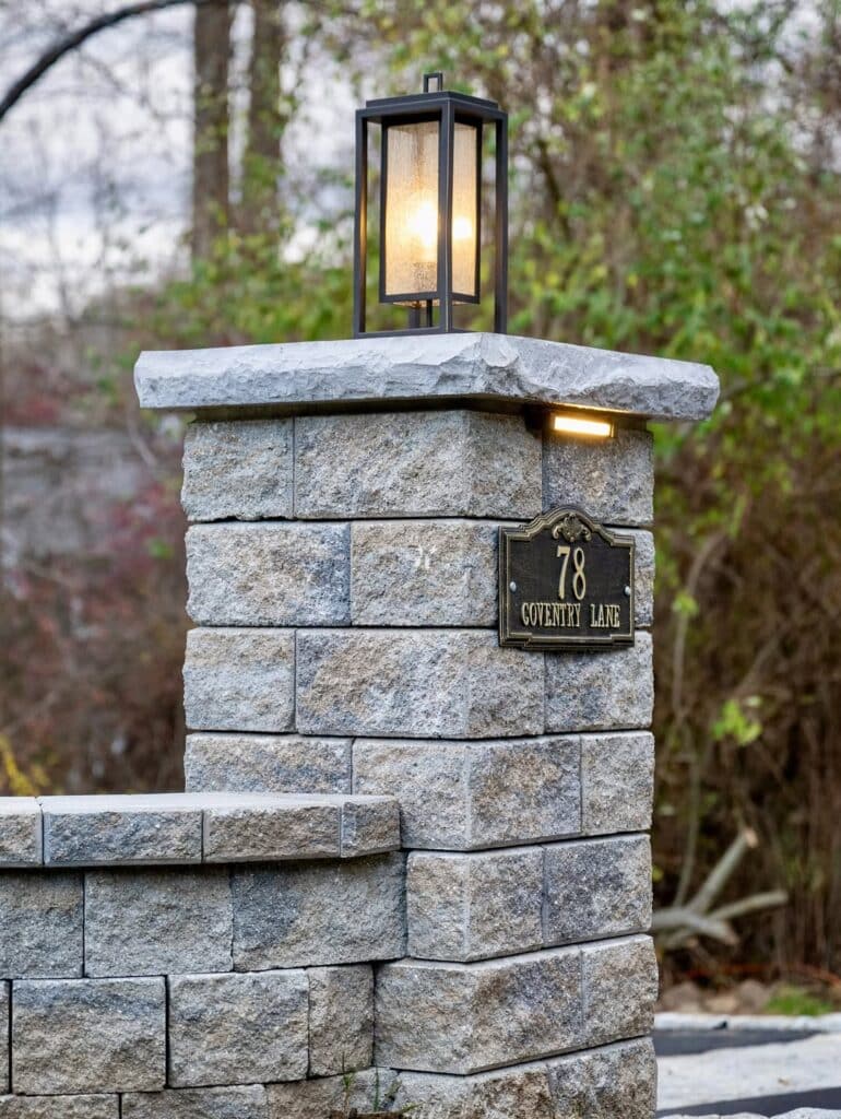 Missionary Pillar Lanterns