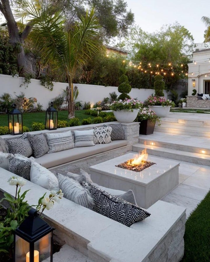 Outdoor Kitchen Fire Pit For Lounging