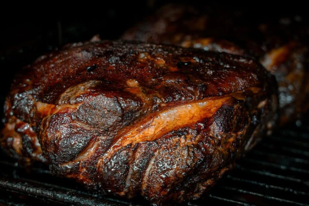 Smoked Meat With Controlled Smoke Intensity