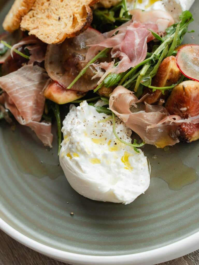 Fig Prosciutto And Burrata Crostini