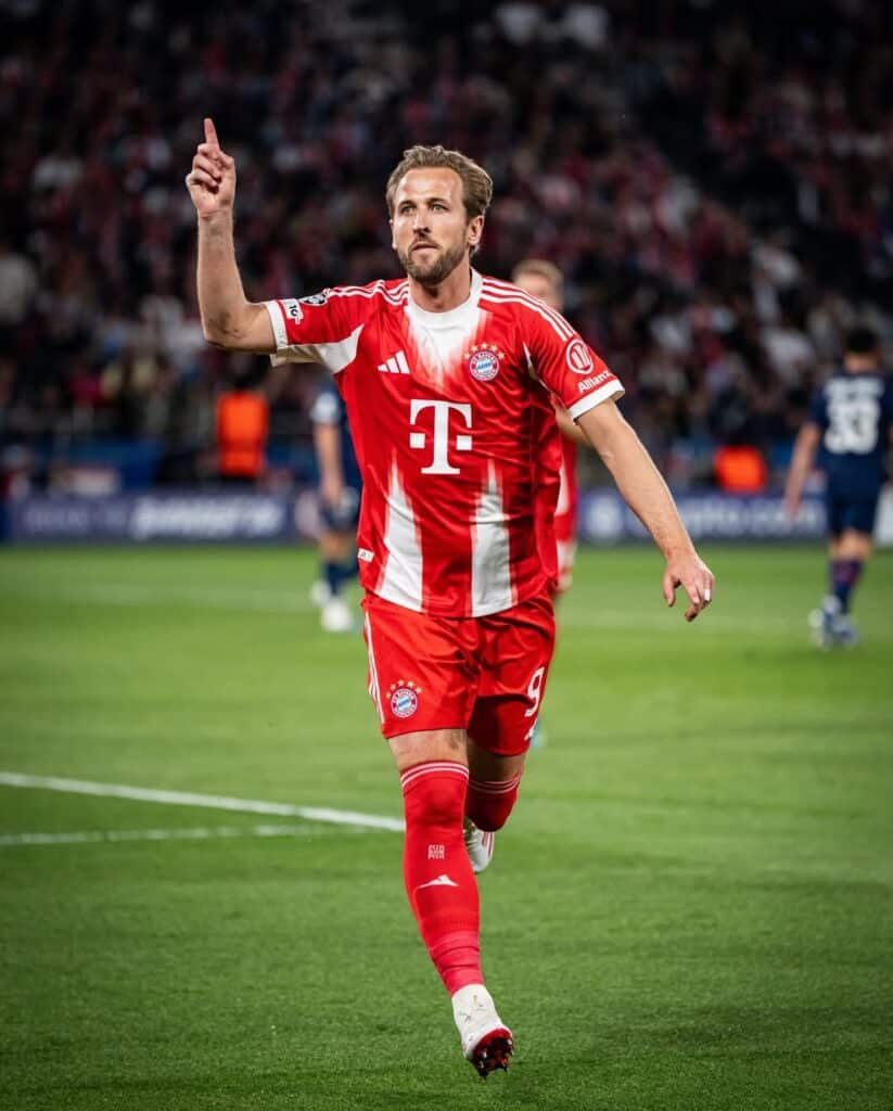 Harry Kane Flexing His Skills On The Football Field 
