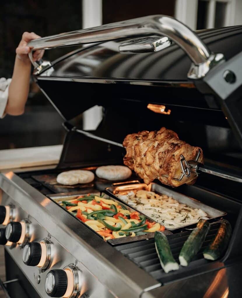 Multi-Purpose Gas With Infrared Grill