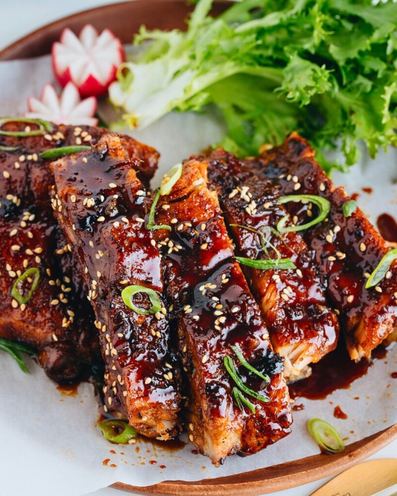 Sweet-Savory Glaze Pork Ribs With Sesame Seeds 
