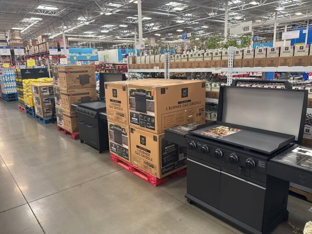 bbq grills lane at the shopping mall