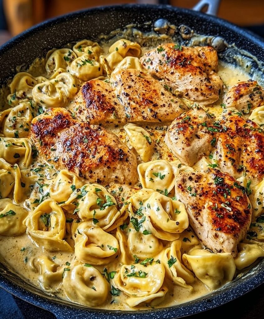 Creamy Chicken Alfredo Tortellini Bake