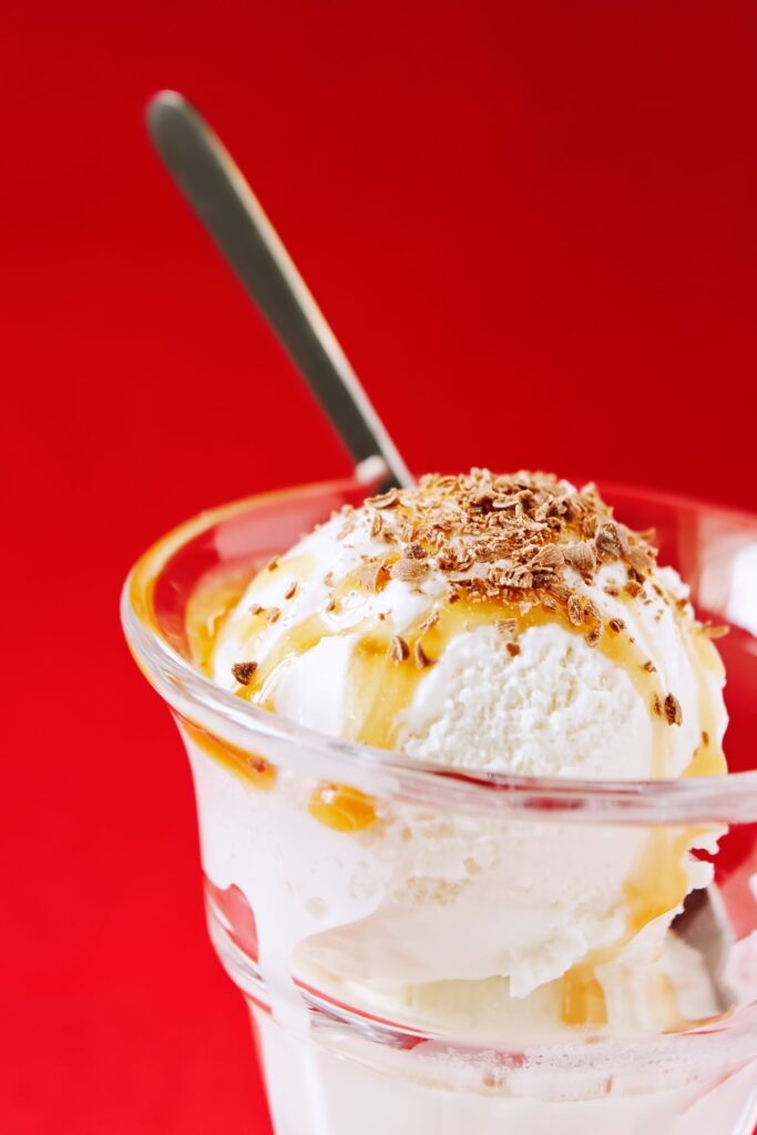 14 Gooey, Fruity, &Amp; Frozen: Epic Cookout Desserts To Try This Weekend 1 Grilled Peach Sundaes With Vanilla Ice Cream
