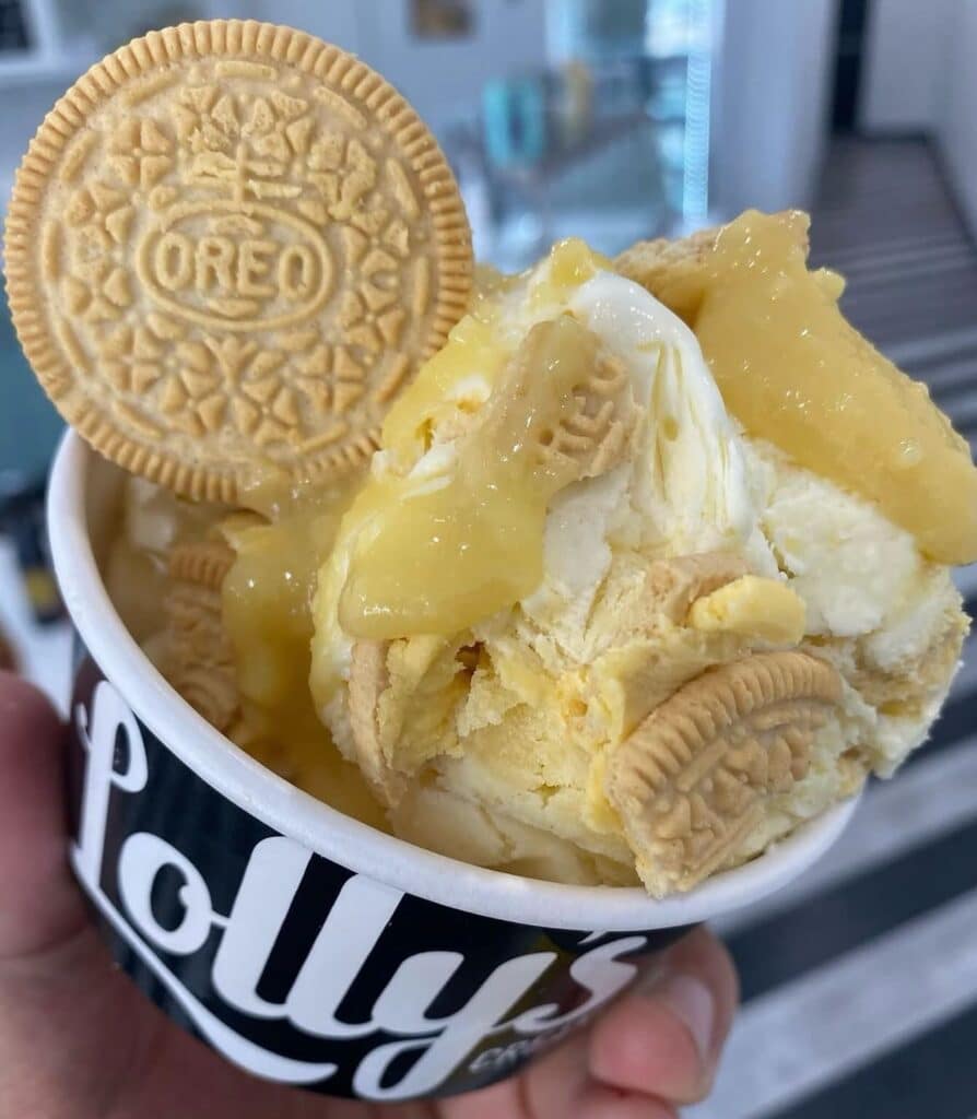 Lemon Oreo In An Ice Cream Cup