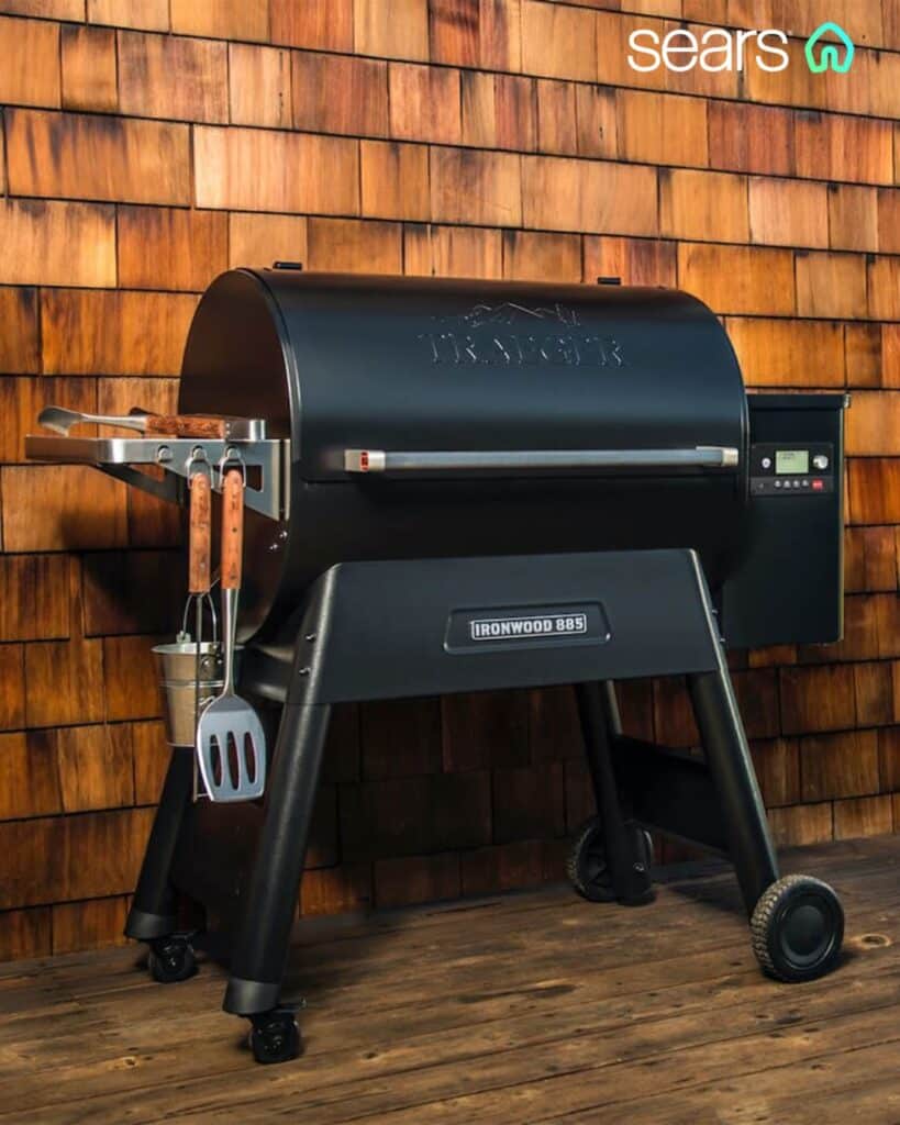 Medium-Size Pellet Smoker