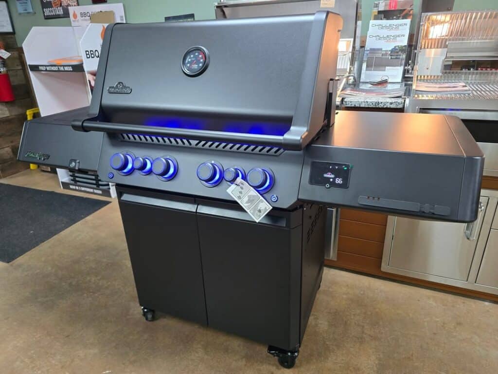 The Backyard Mvps: 12 Best Grills For Summer Bbq Lovers 2 Napoleon Prestige 500