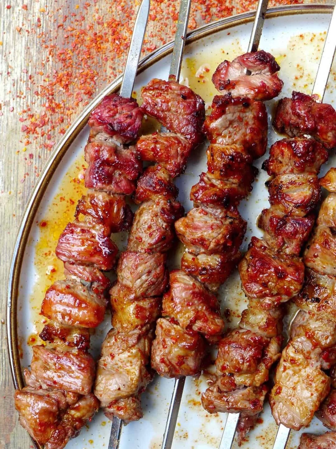 smoky chinese chuan’r lamb skewers