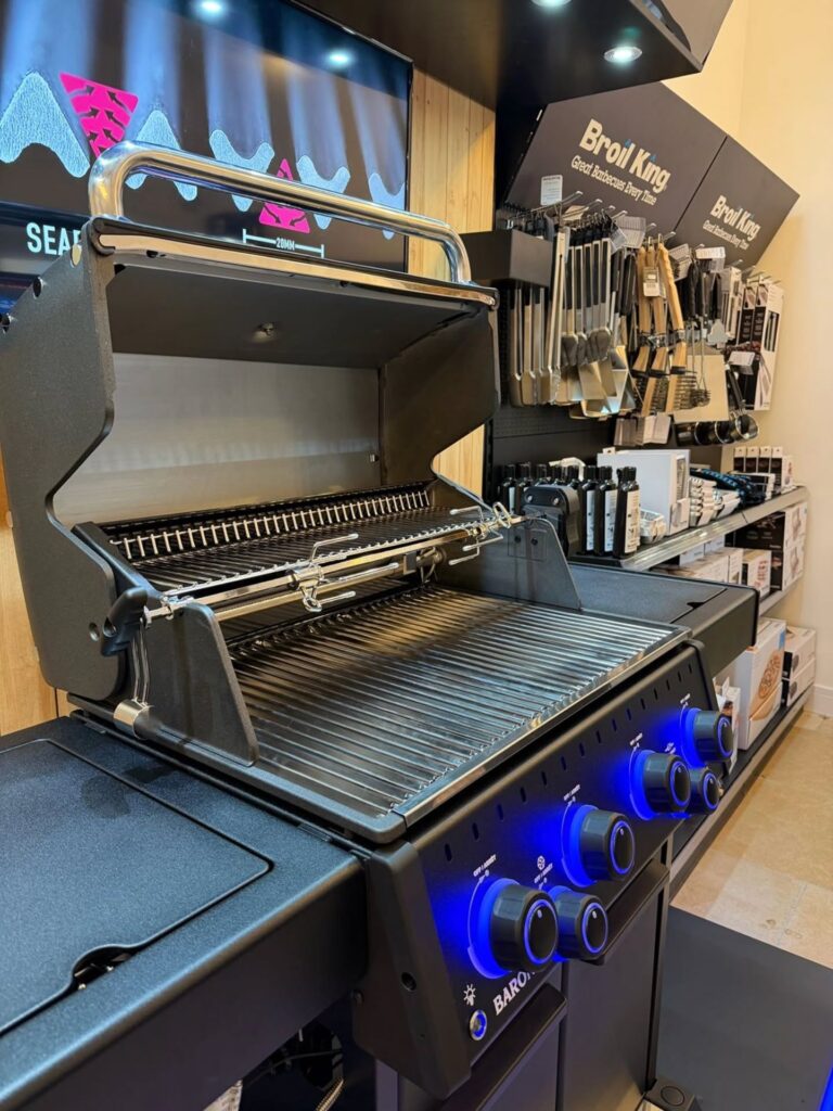 Broil King Baron S-490 Pro