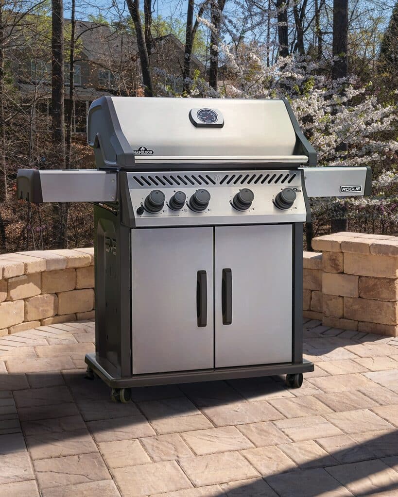 The Freedom 7: Best Bbq Grills For America’s 250Th Fourth Of July Celebration 8 Napoleon Rogue Se 525