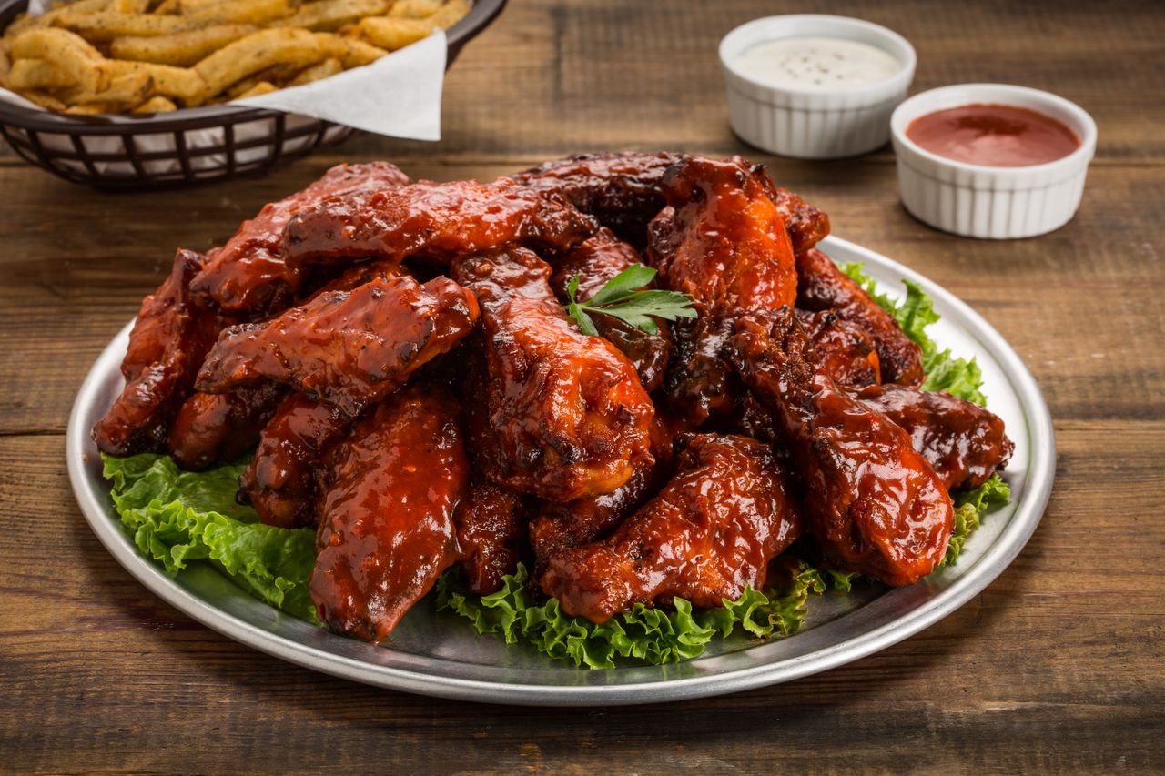 nashville hot smoked chicken wings