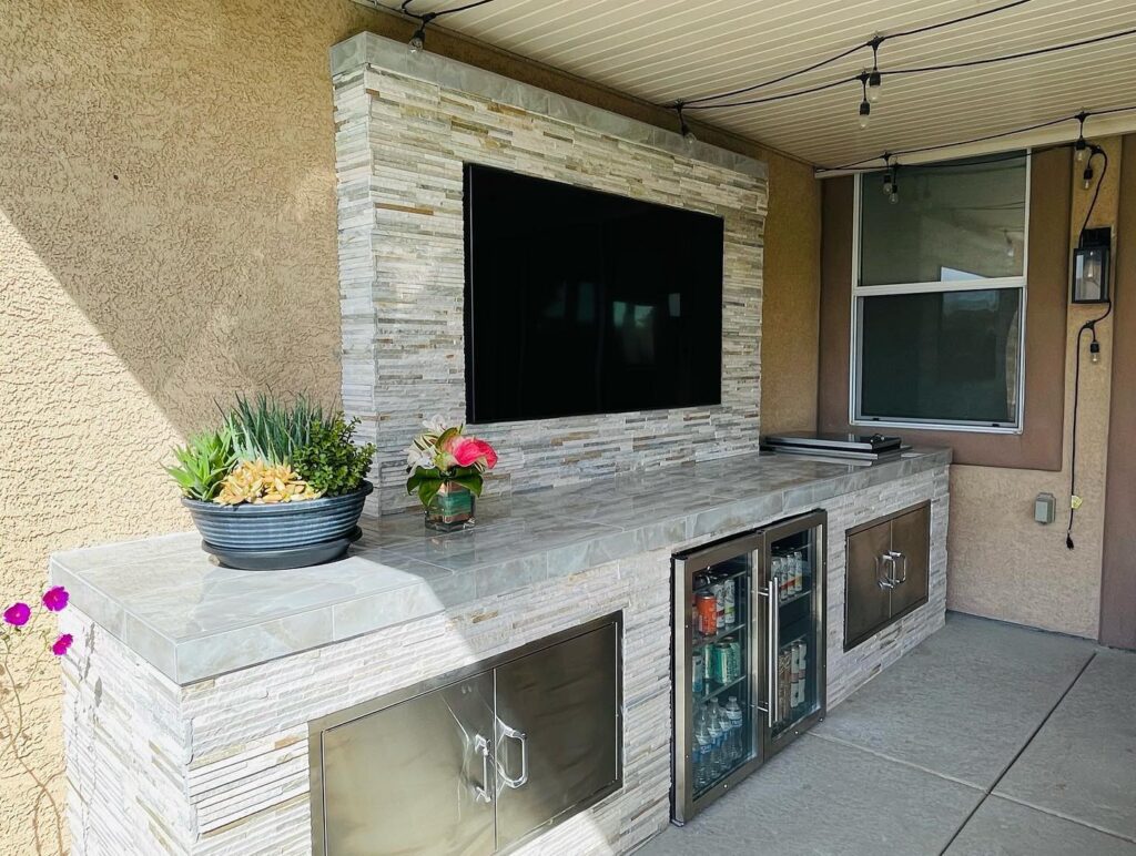 The Flush Wall-Mounted Recessed Station