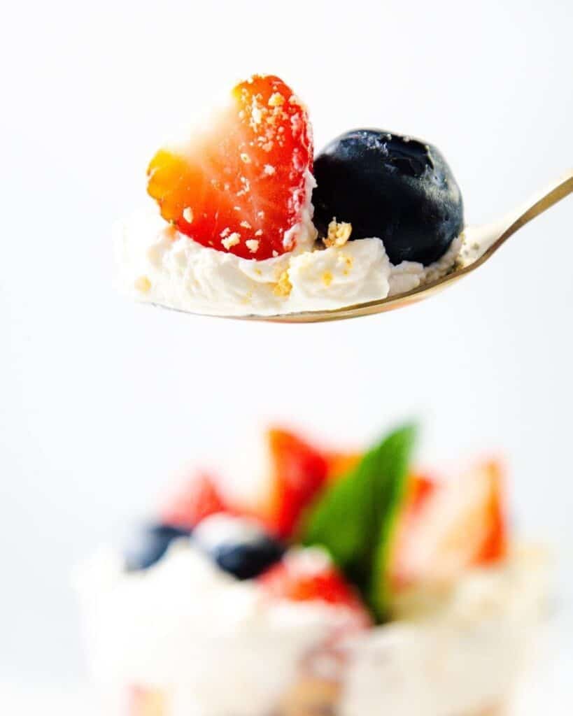 Lemon Berries And Cream