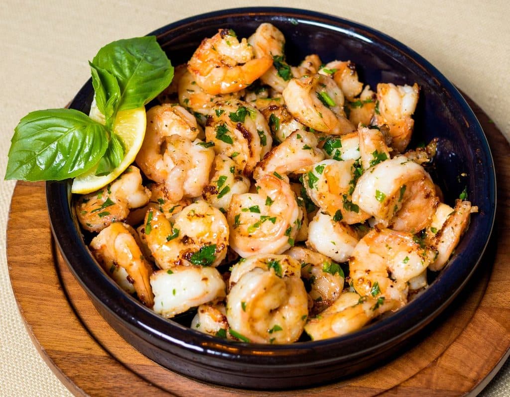 Shrimp Bowl With Lemon Slice And Basil