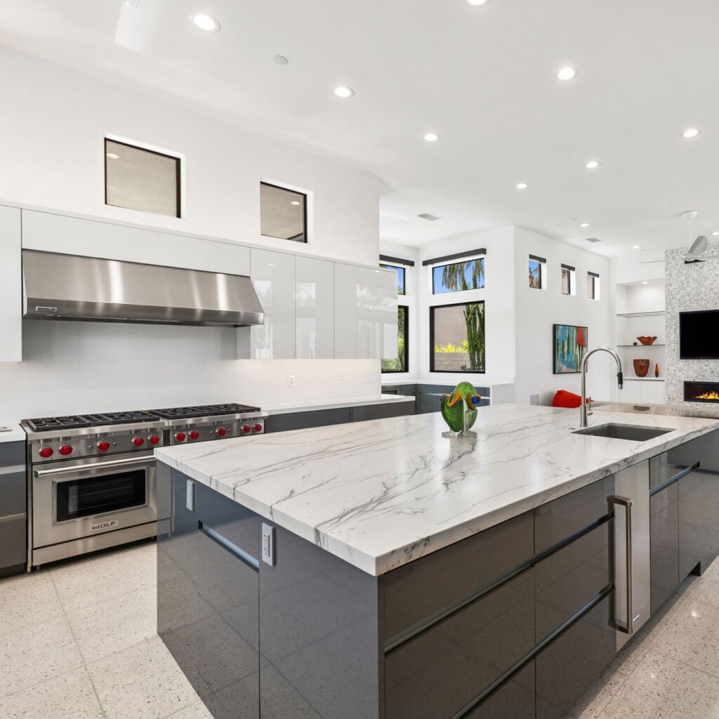 Slate As A Strong Material For Kitchen Countertop