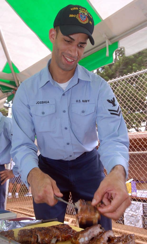 Us Navy Culinary Specialist 2Nd Class Nicholas Josshua Arleigh Burke Uss Chafe