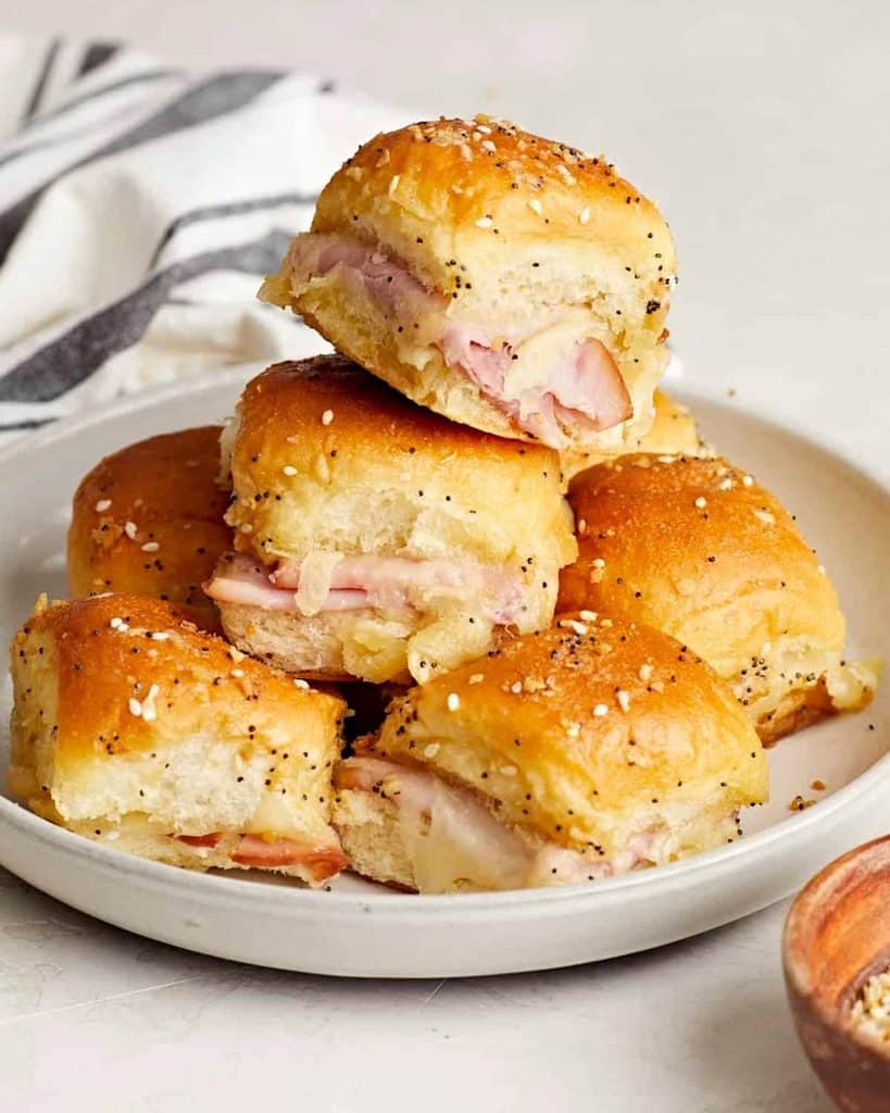 15 Easy Tailgate Food Crowd Pleasers That Are Guaranteed To Score 12 Ham And Cheese Sliders