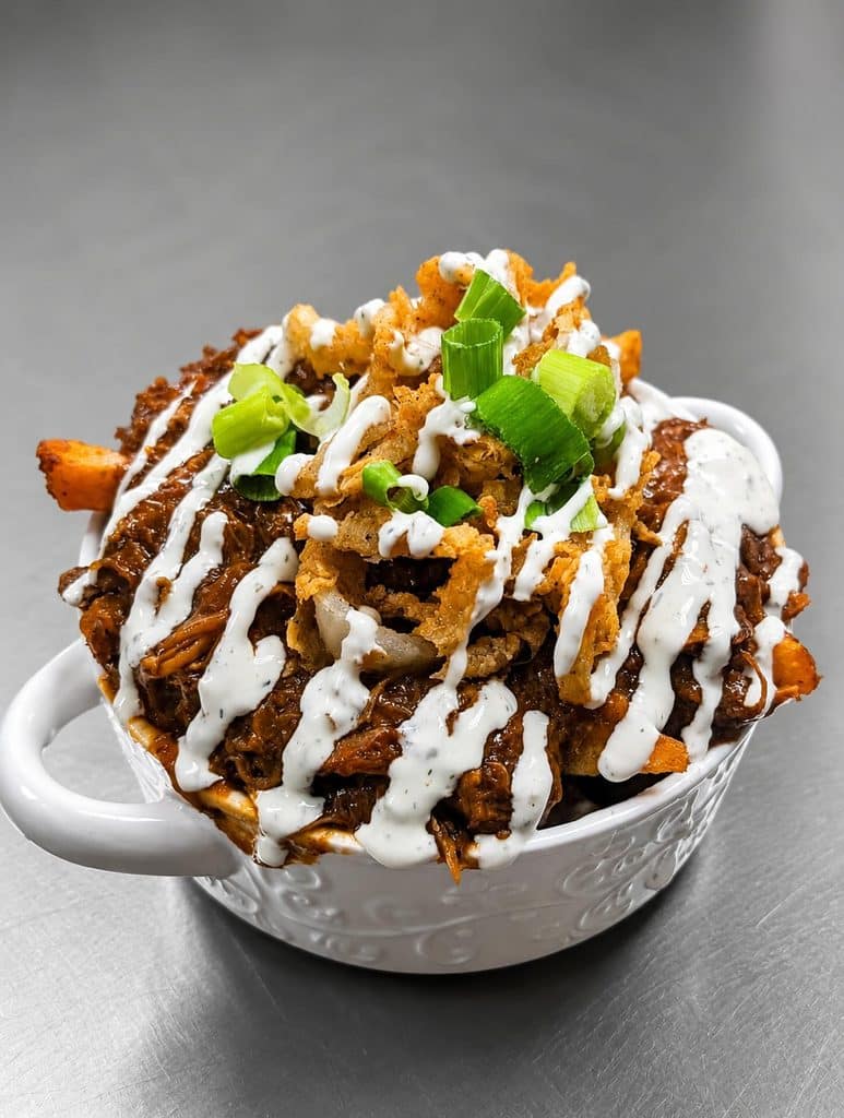 Bbq Pulled Pork Poutine Skillet